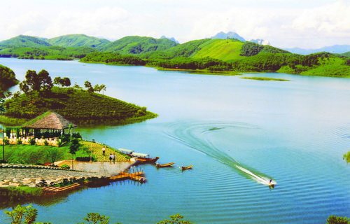 Hồ Thác Bà được Yên Bái định hướng phát triển thành vùng du lịch trọng điểm